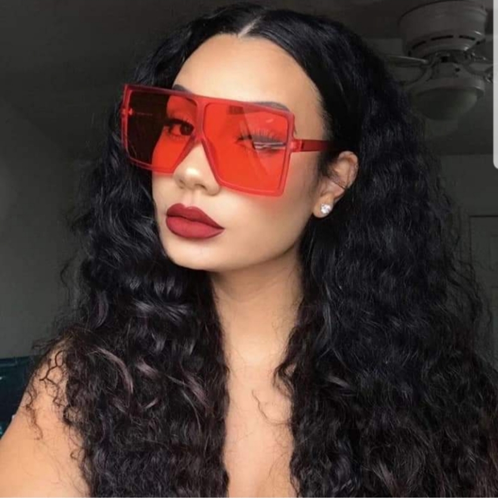 Red oversize sunglasses BIG